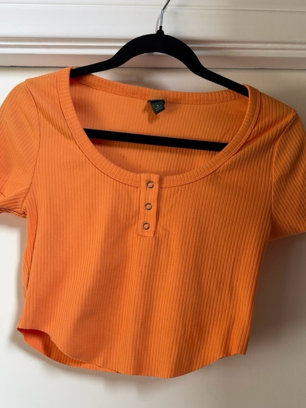 Wild Fable Orange Ribbed Henley Crop Top Women’s Medium Y2K
